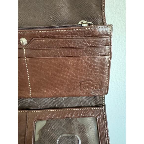 FOSSIL WOMENS VINTAGE BROWN LEATHER WALLET CREDIT CARD SLOTS Y2K - Picture 5 of 8